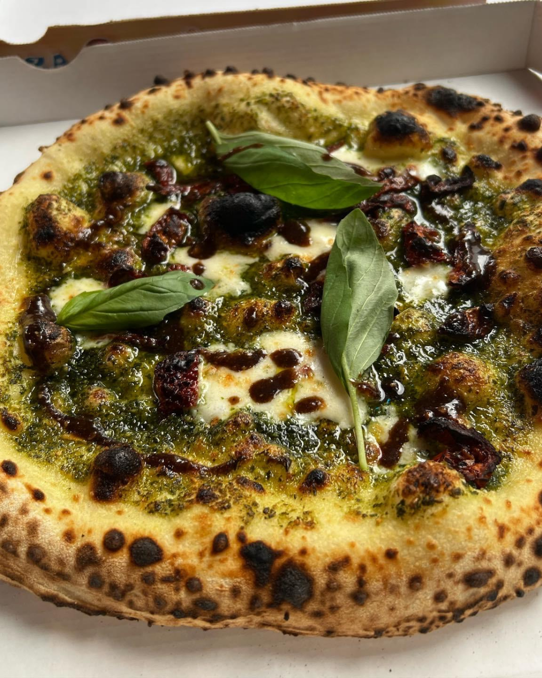 Chez Dan - Holzofenpizza